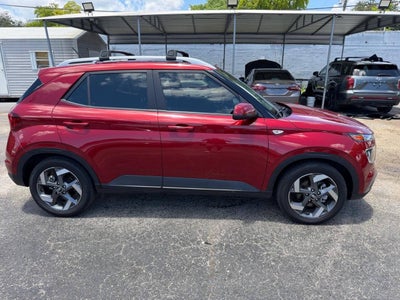 2024 Hyundai Venue Limited 4dr Crossover