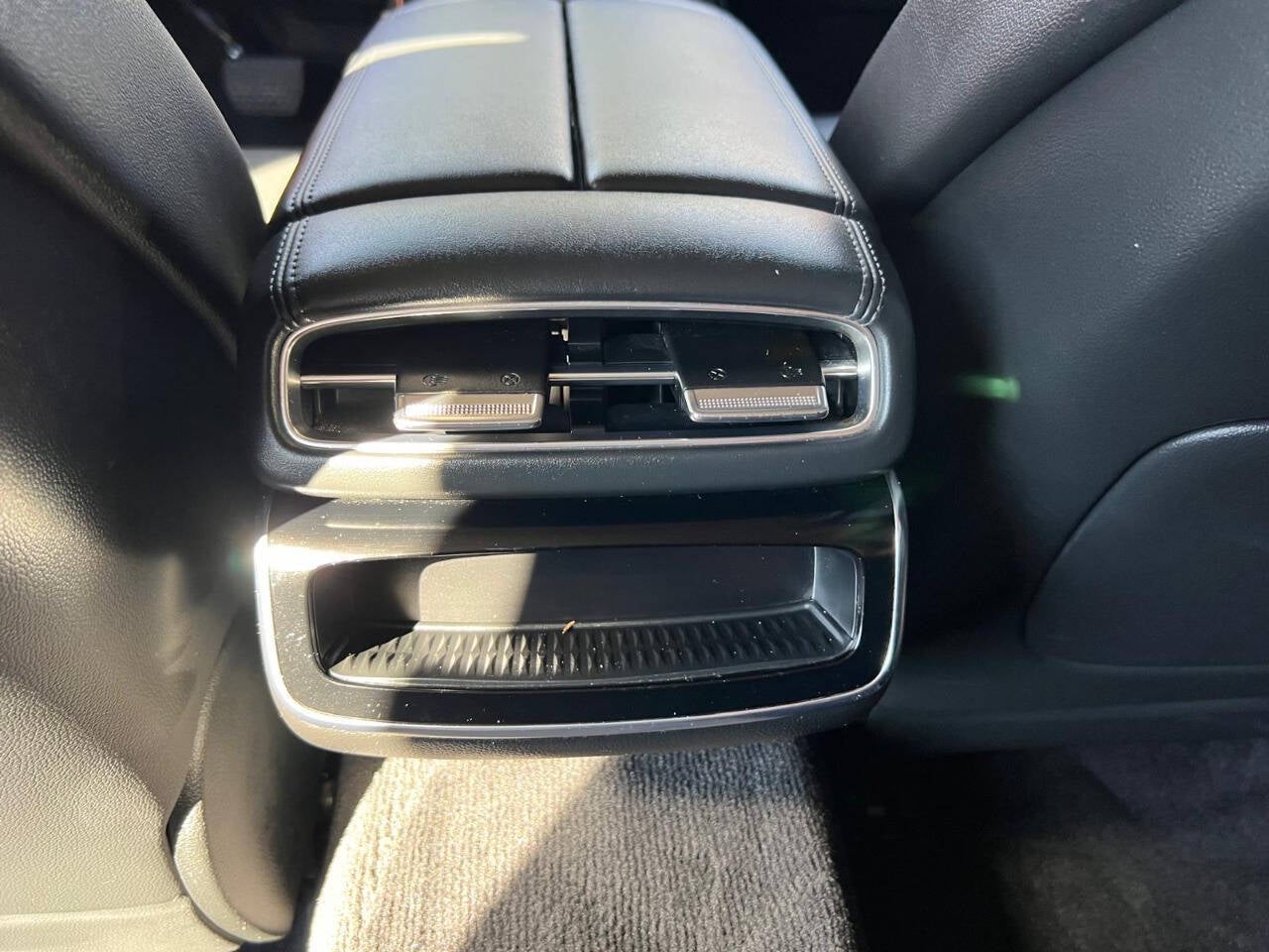 2025 Genesis G80 2.5T AWD 4dr Sedan