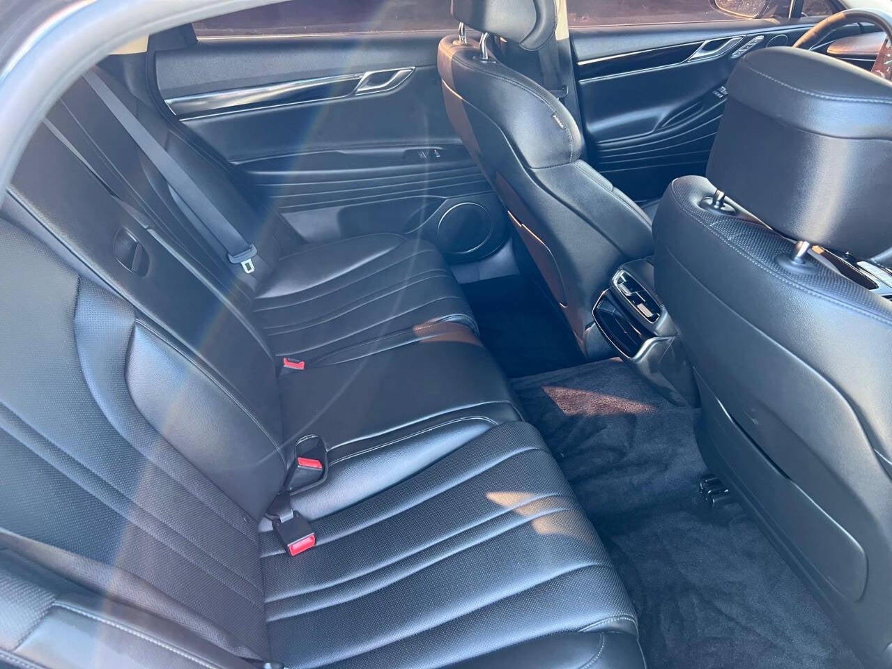 2025 Genesis G80 2.5T AWD 4dr Sedan