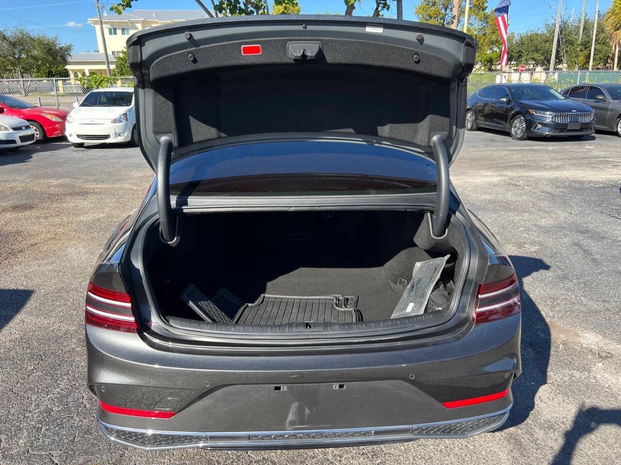 2025 Genesis G80 2.5T AWD 4dr Sedan