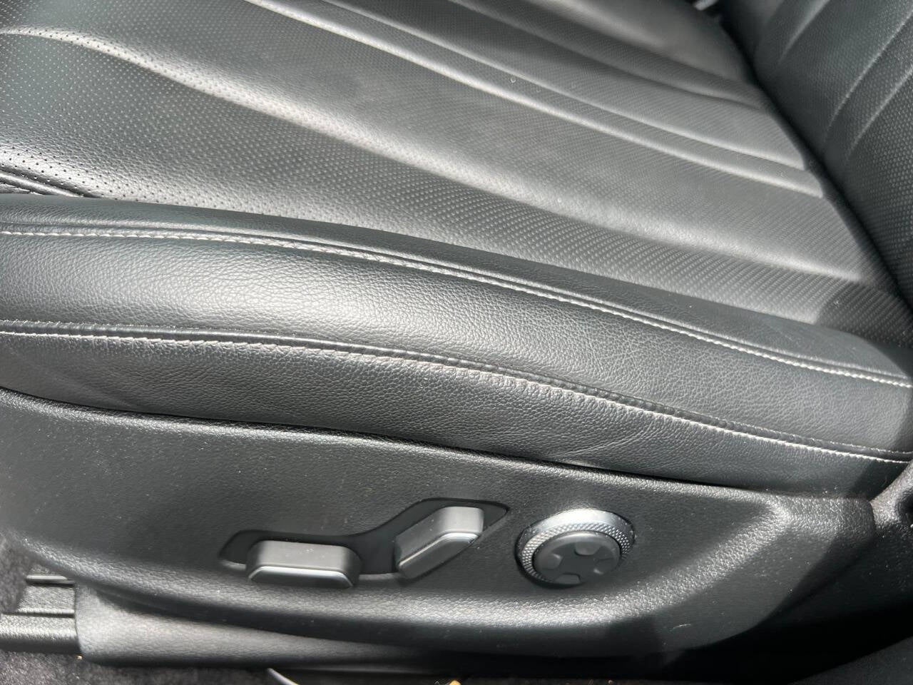 2021 Genesis G80 2.5T 4dr Sedan