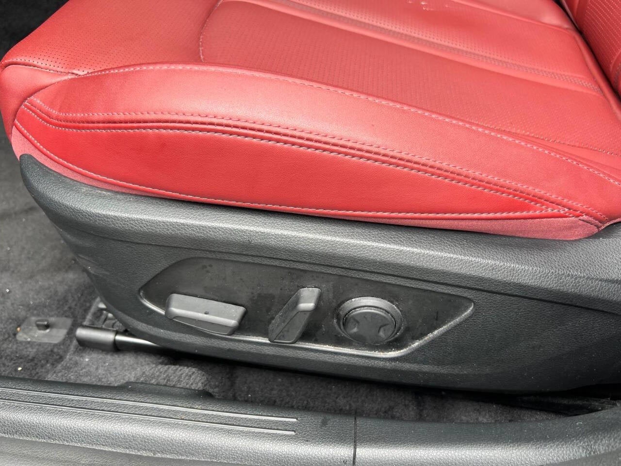 2025 Kia K5 GT Line AWD 4dr Sedan