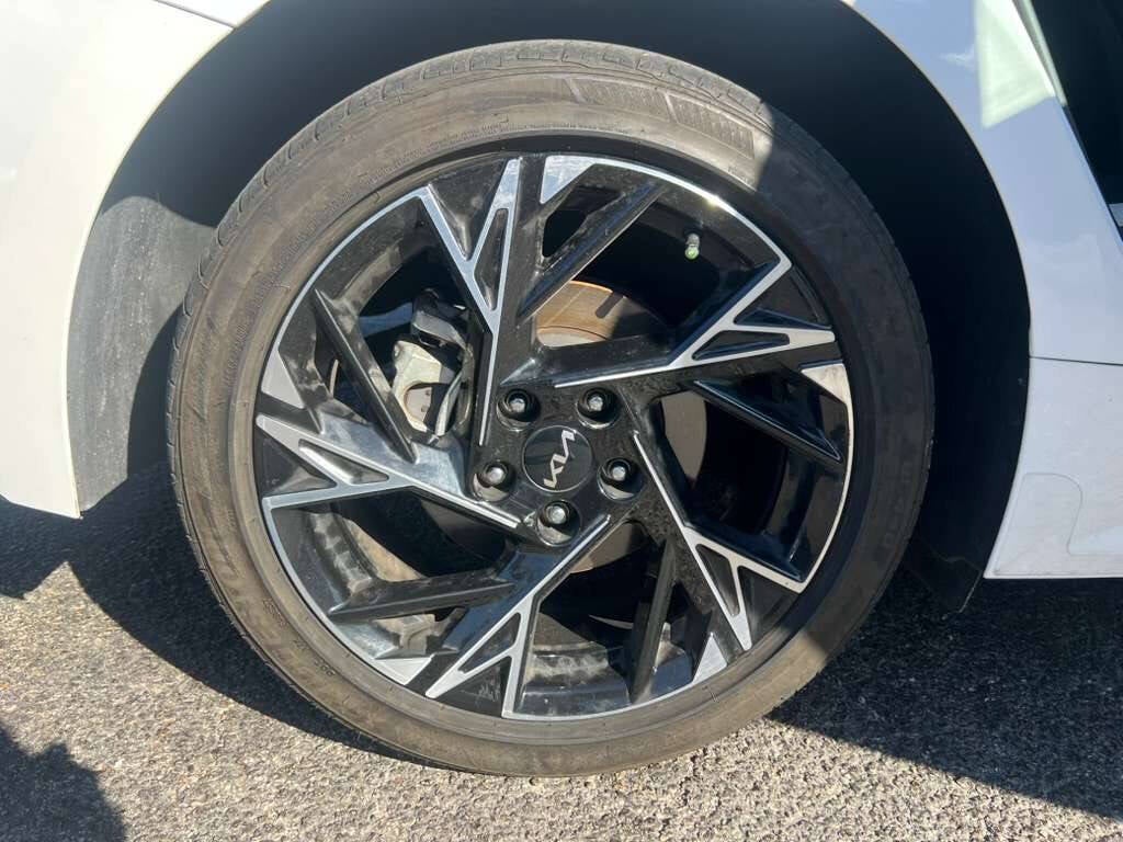 2025 Kia K5 GT Line AWD 4dr Sedan