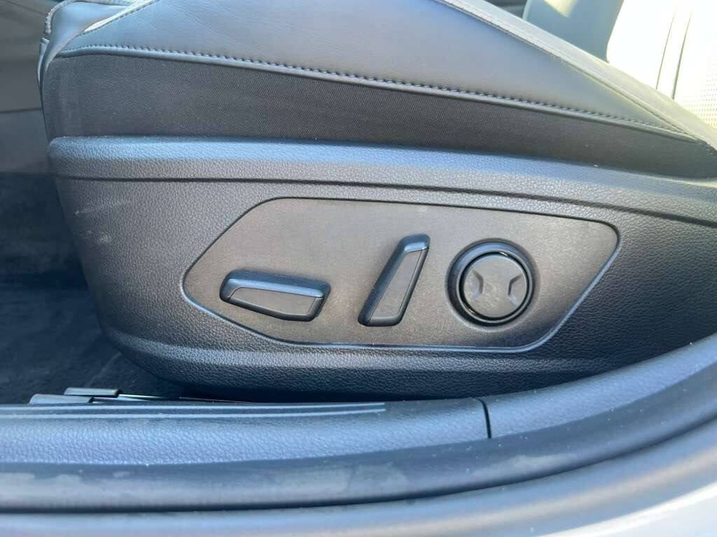 2025 Kia K5 GT Line AWD 4dr Sedan