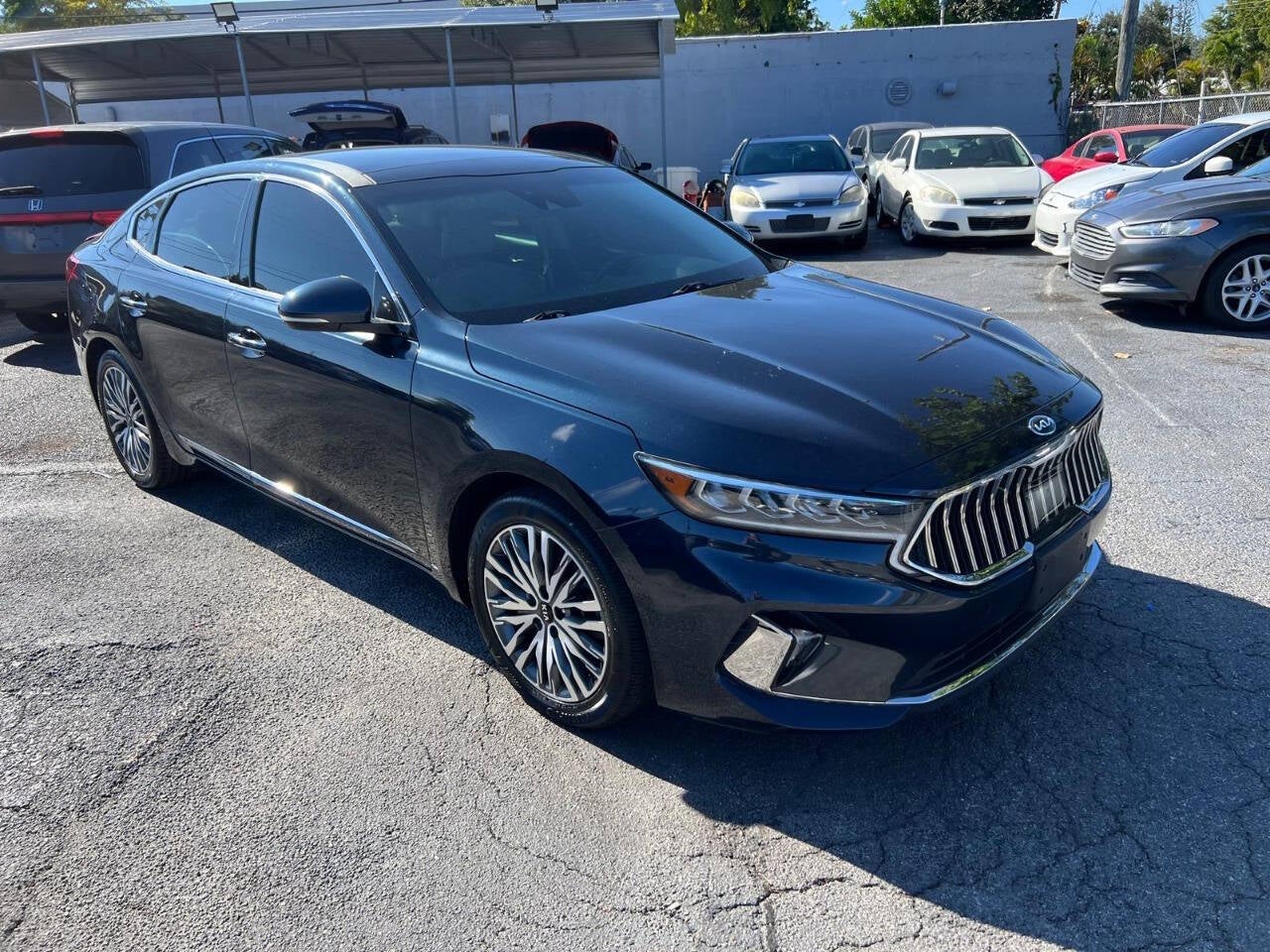 2020 Kia Cadenza Limited 4dr Sedan