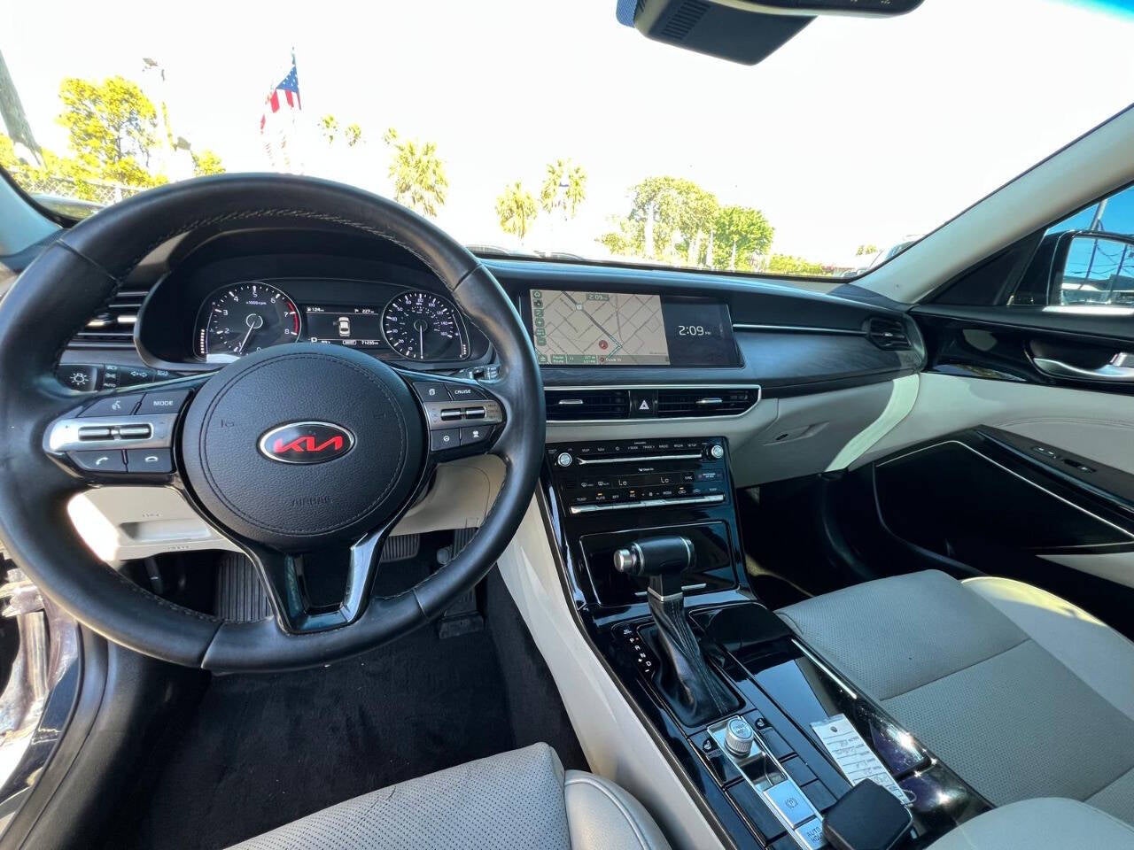 2020 Kia Cadenza Limited 4dr Sedan