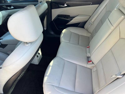 2020 Kia Cadenza Limited 4dr Sedan