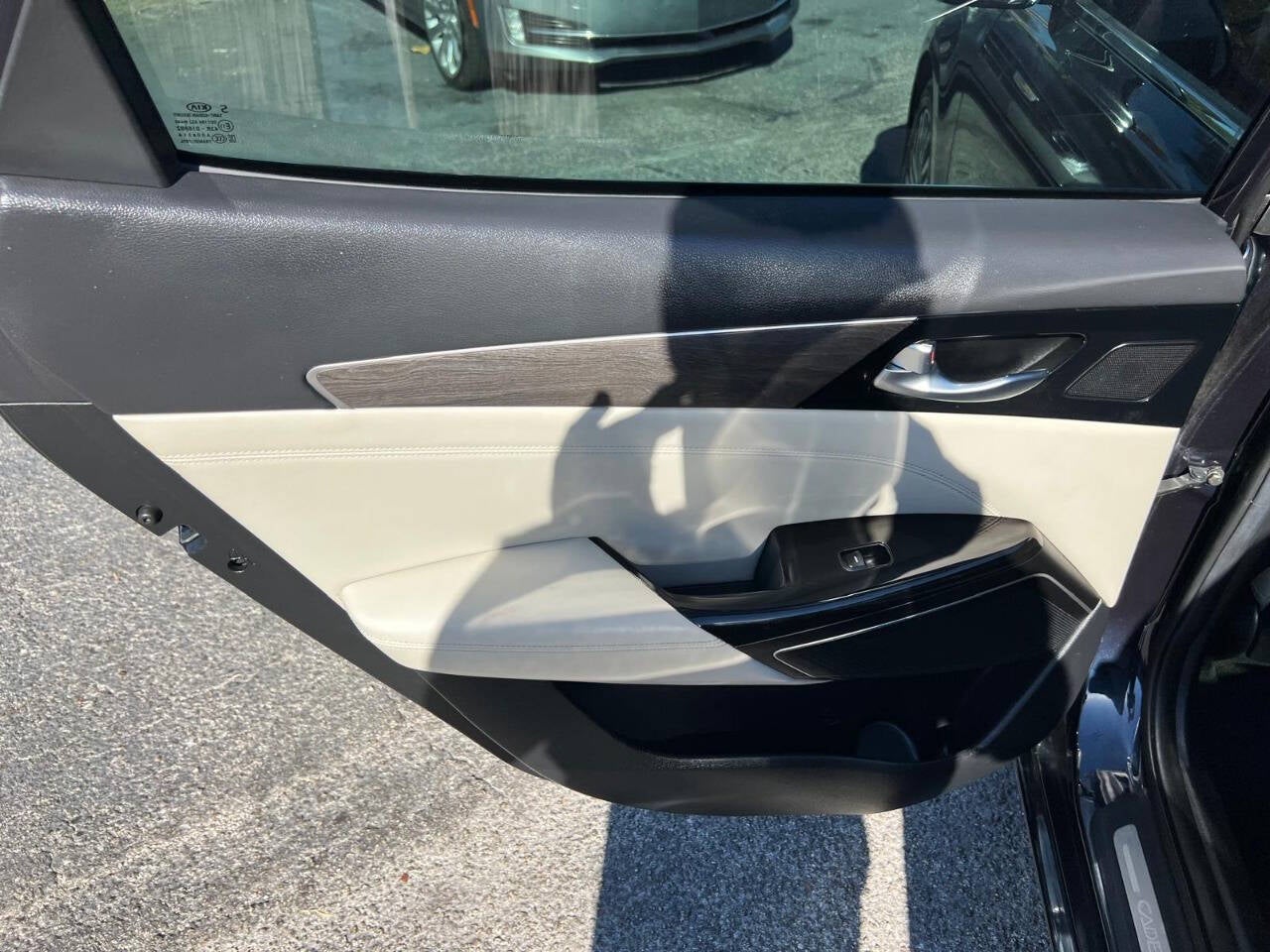 2020 Kia Cadenza Limited 4dr Sedan