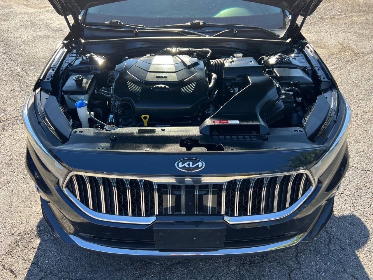 2020 Kia Cadenza Limited 4dr Sedan