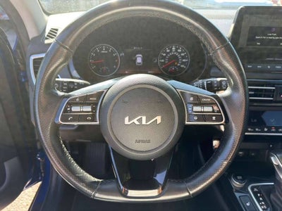 2022 Kia Seltos SX AWD 4dr SUV