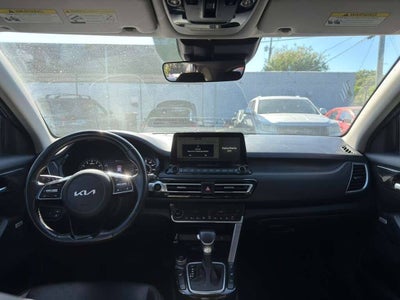 2022 Kia Seltos SX AWD 4dr SUV