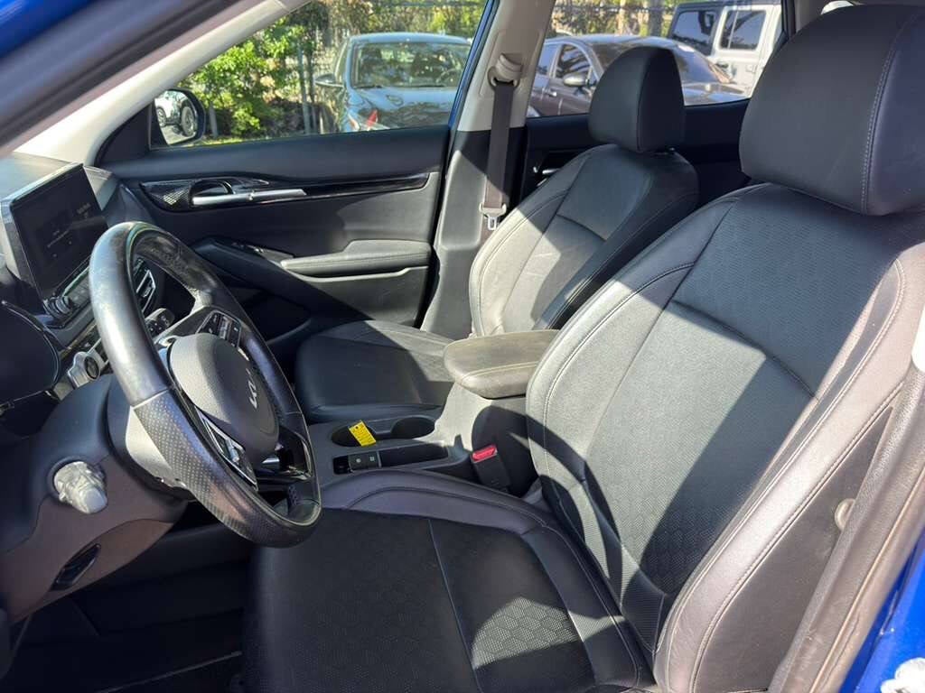 2022 Kia Seltos SX AWD 4dr SUV