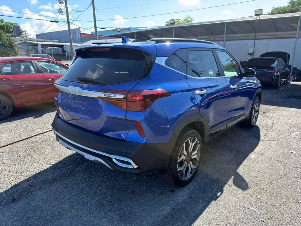 2022 Kia Seltos SX AWD 4dr SUV