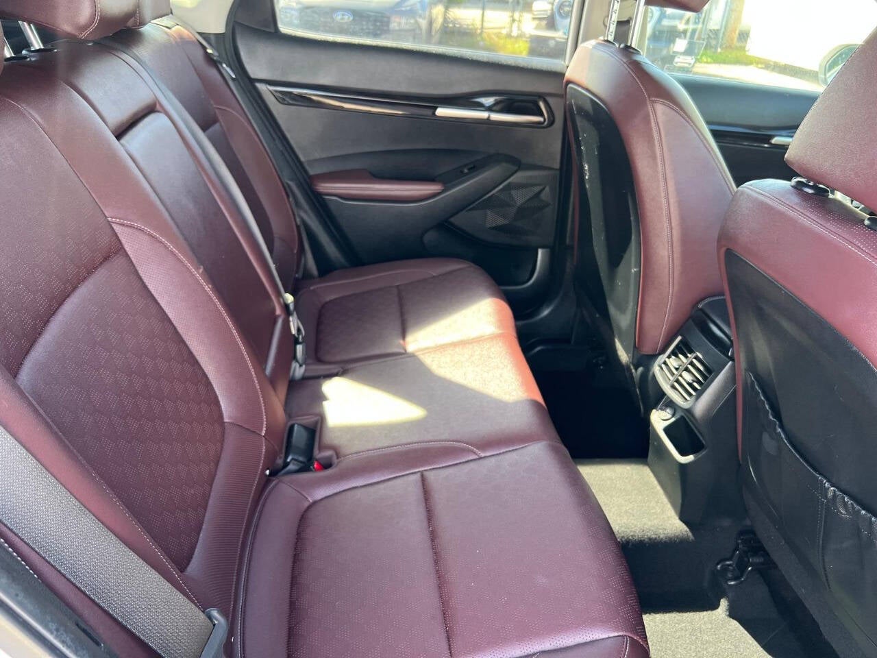 2022 Kia Seltos SX AWD 4dr SUV