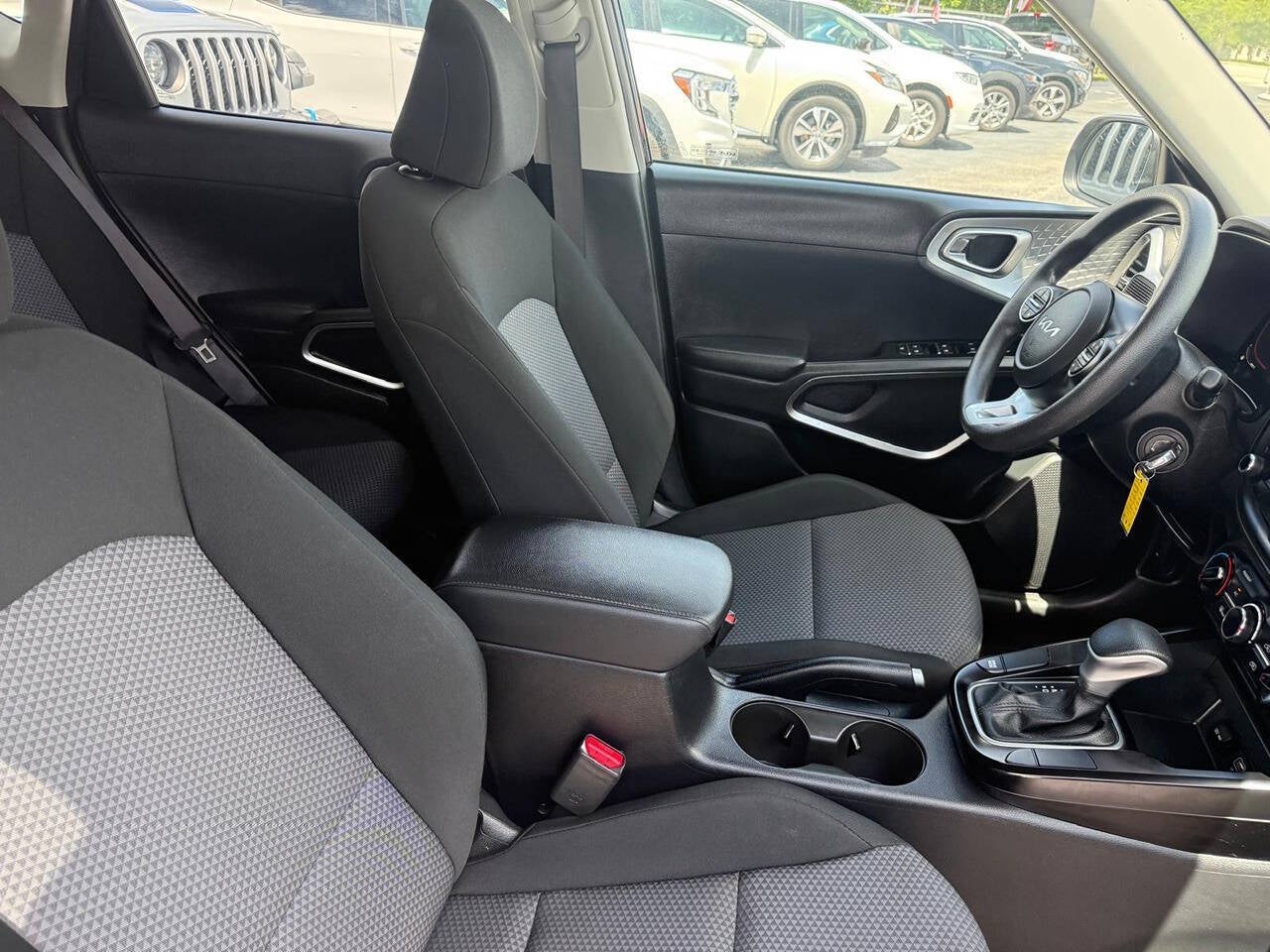 2023 Kia Soul LX 4dr Crossover