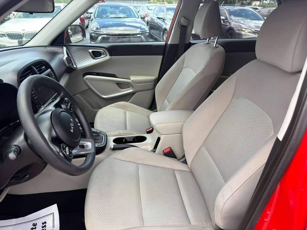 2025 Kia Soul LX 4dr Crossover