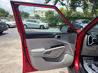 2025 Kia Soul LX 4dr Crossover