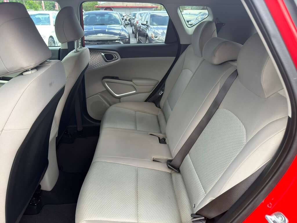 2025 Kia Soul LX 4dr Crossover