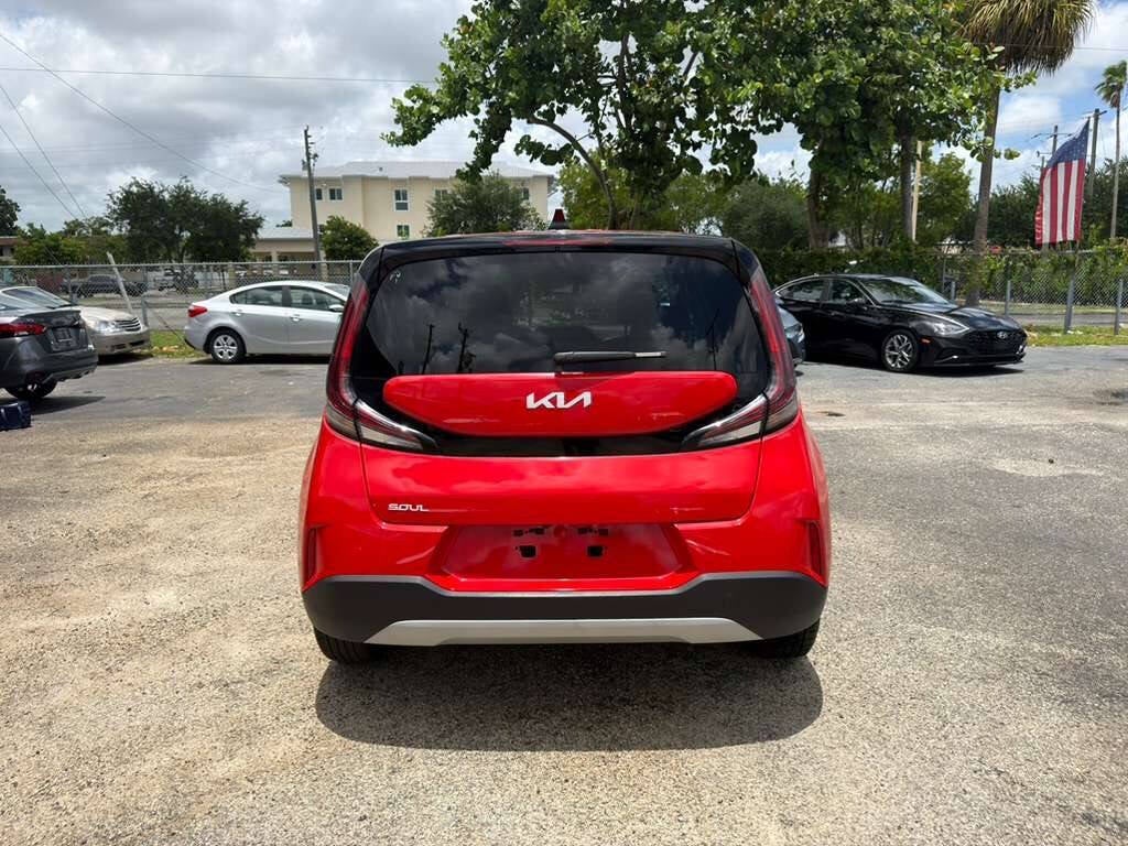 2025 Kia Soul LX 4dr Crossover
