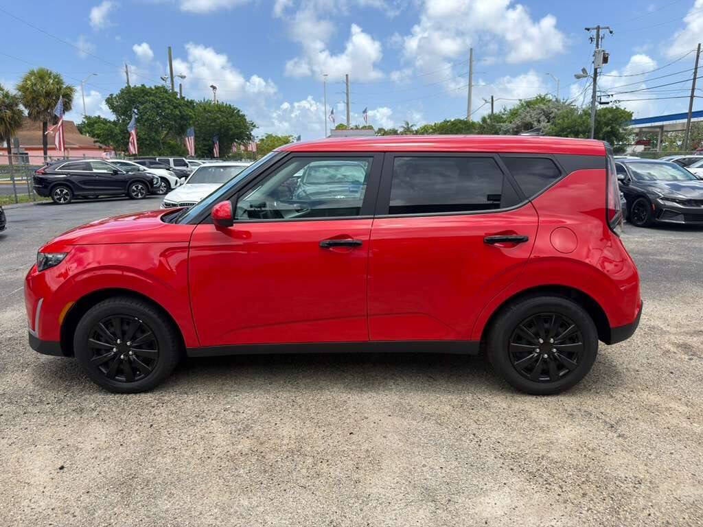2025 Kia Soul LX 4dr Crossover