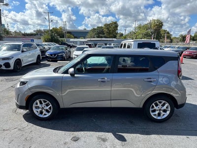 2024 Kia Soul LX 4dr Crossover