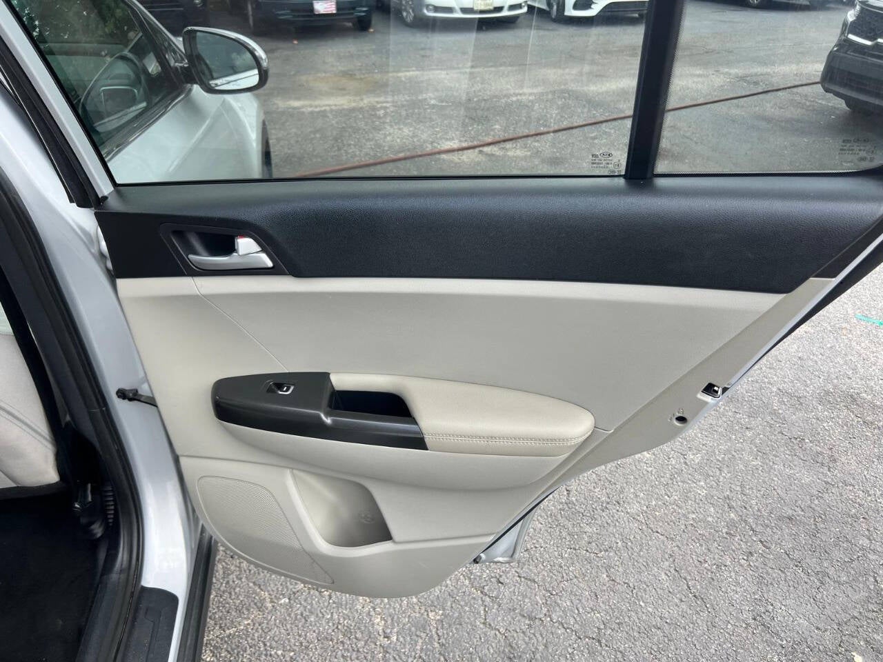 2020 Kia Sportage LX 4dr SUV