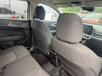 2025 Kia Sportage LX 4dr SUV
