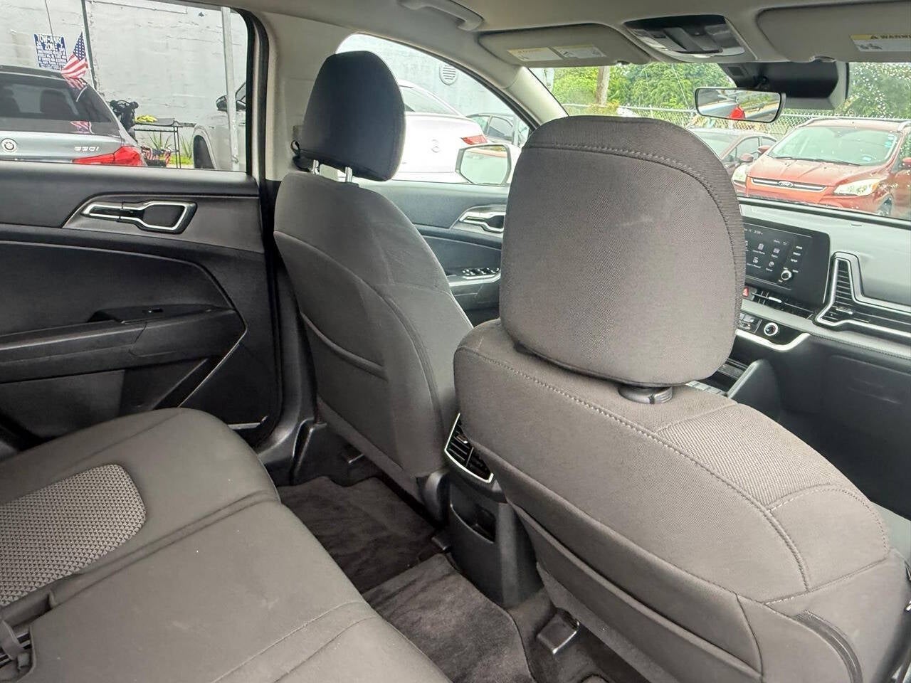 2025 Kia Sportage LX 4dr SUV