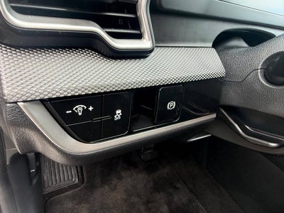 2025 Kia Sportage LX 4dr SUV