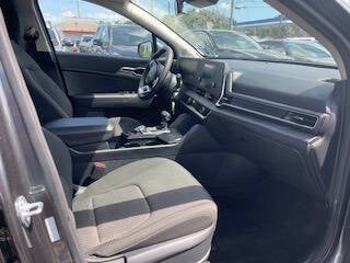 2024 Kia Sportage LX 4dr SUV