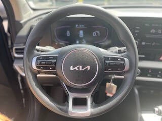 2024 Kia Sportage LX 4dr SUV