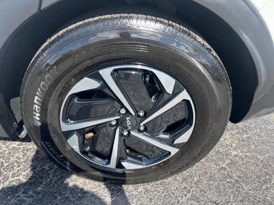 2024 Kia Sportage Hybrid LX 4dr SUV