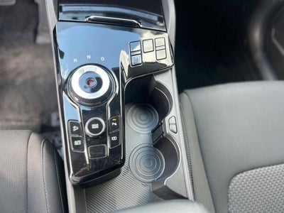 2024 Kia Sportage Hybrid LX 4dr SUV