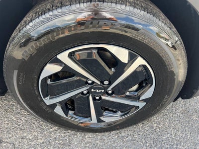 2024 Kia Sportage Hybrid LX 4dr SUV