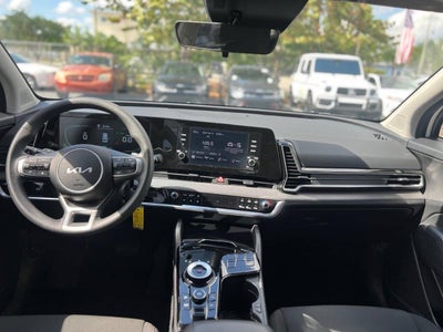 2024 Kia Sportage Hybrid LX 4dr SUV