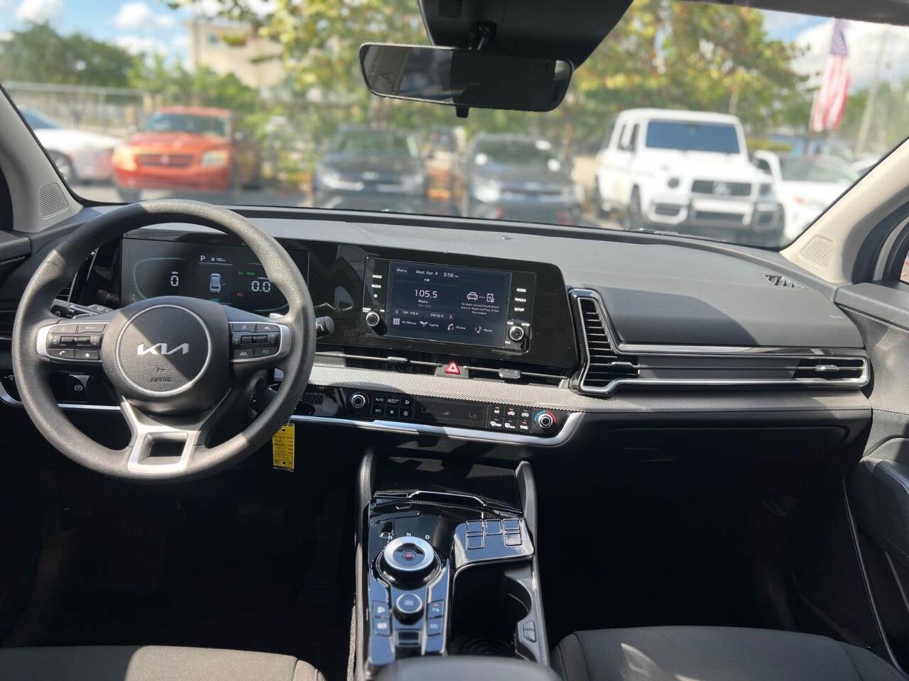 2024 Kia Sportage Hybrid LX 4dr SUV