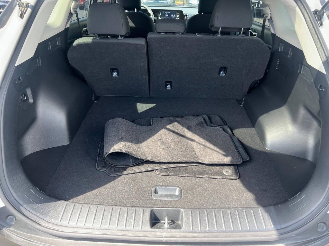 2024 Kia Sportage Hybrid LX 4dr SUV