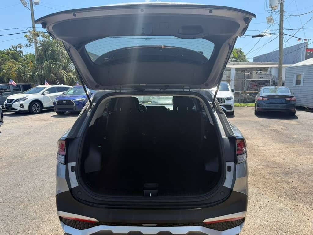 2023 Kia Sportage Hybrid LX AWD 4dr SUV