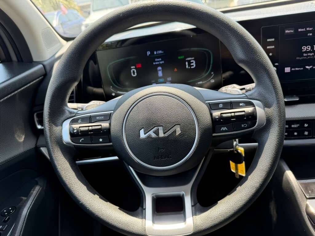 2023 Kia Sportage Hybrid LX AWD 4dr SUV