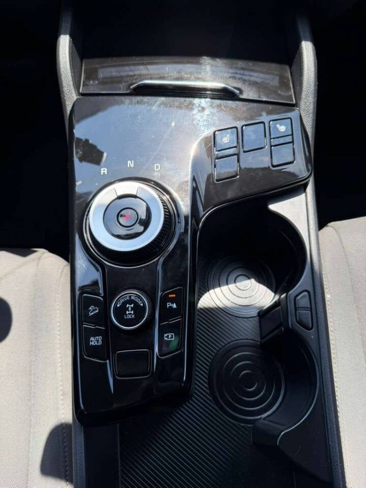 2023 Kia Sportage Hybrid LX AWD 4dr SUV