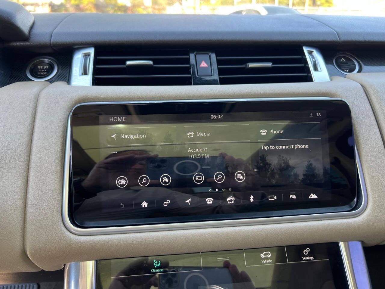 2018 Land Rover Range Rover Sport SE AWD 4dr SUV