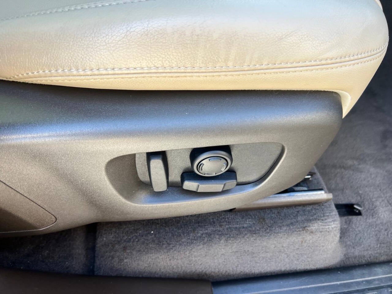 2018 Land Rover Range Rover Sport SE AWD 4dr SUV