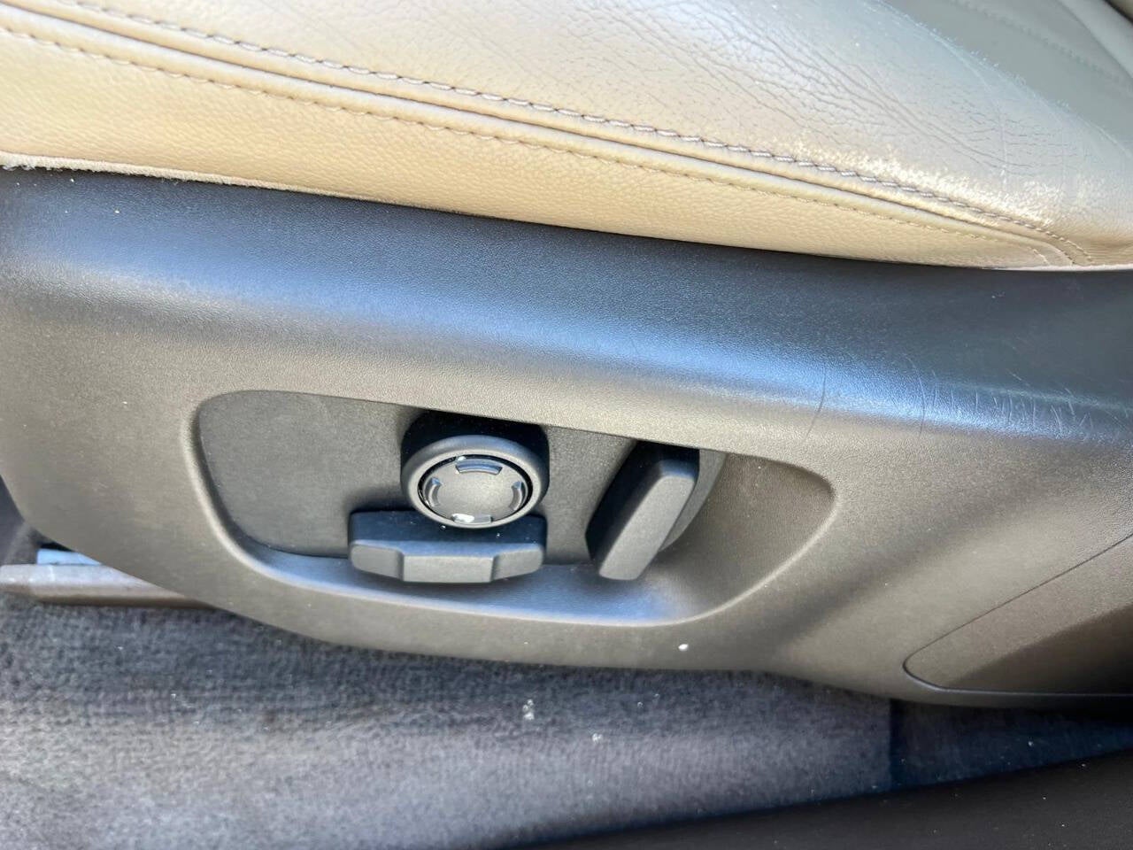 2018 Land Rover Range Rover Sport SE AWD 4dr SUV