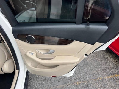 2022 Mercedes-Benz GLC GLC 300 4dr SUV