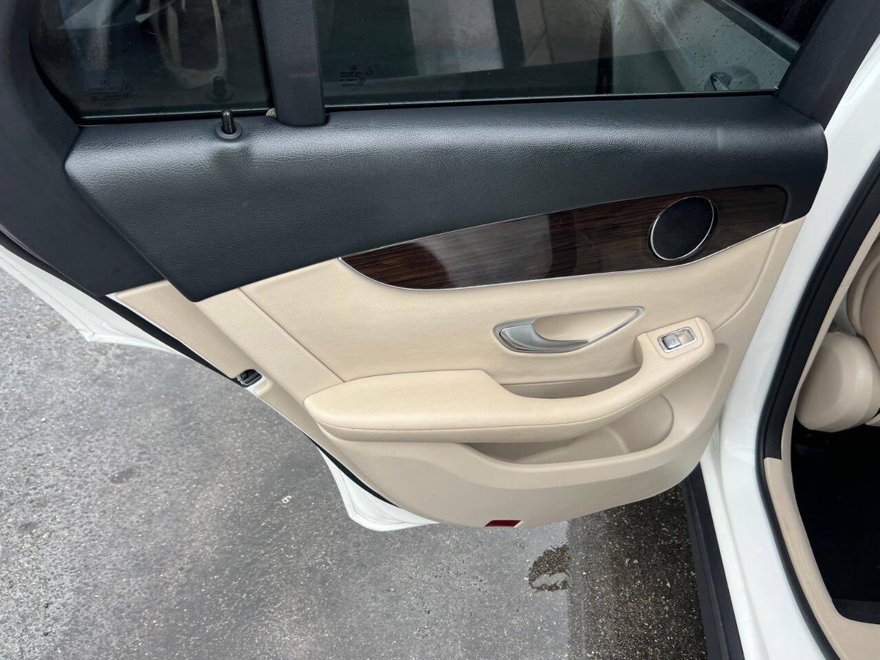 2022 Mercedes-Benz GLC GLC 300 4dr SUV