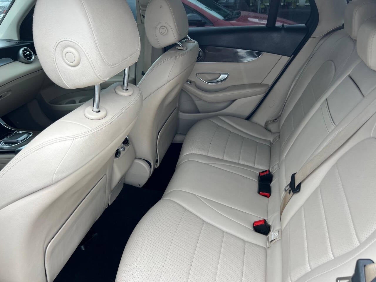 2022 Mercedes-Benz GLC GLC 300 4dr SUV