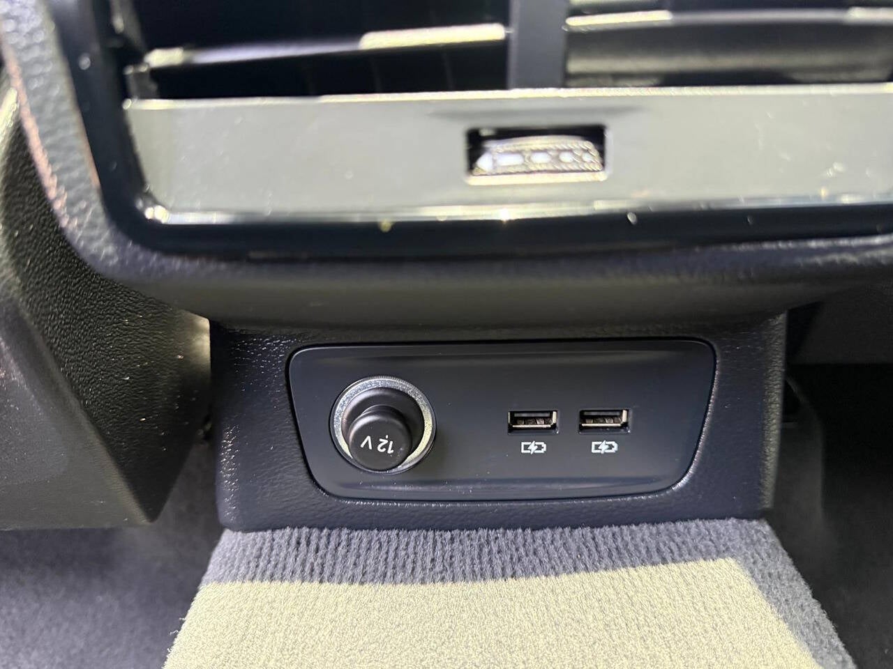 2019 Audi Q3 quattro Premium 45 TFSI AWD 4dr SUV