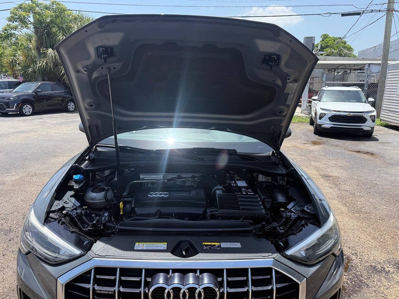 2019 Audi Q3 quattro Premium 45 TFSI AWD 4dr SUV