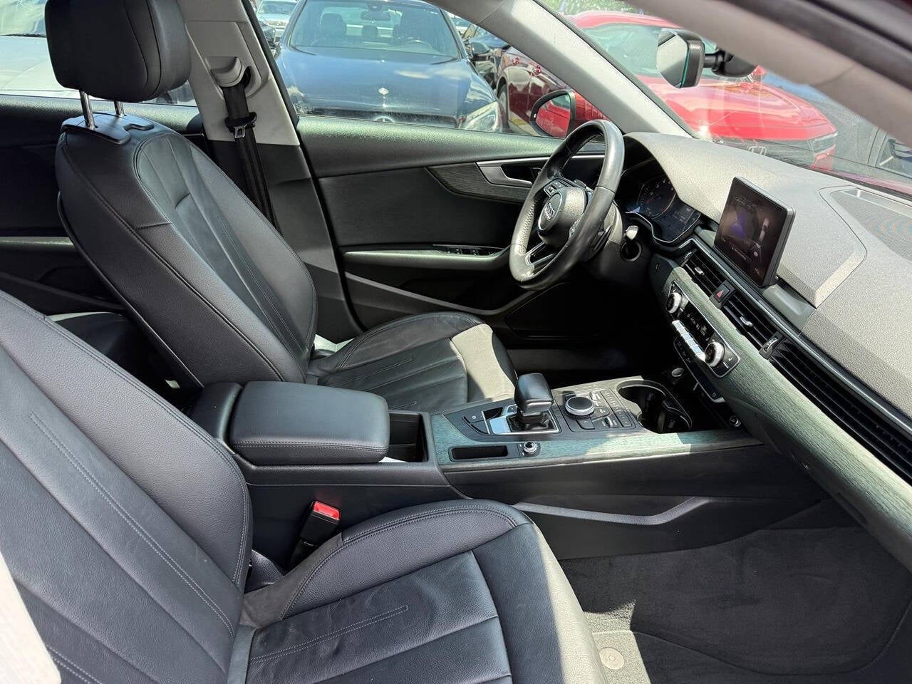 2018 Audi A4 2.0T ultra Premium 4dr Sedan w/Summer of Audi selection
