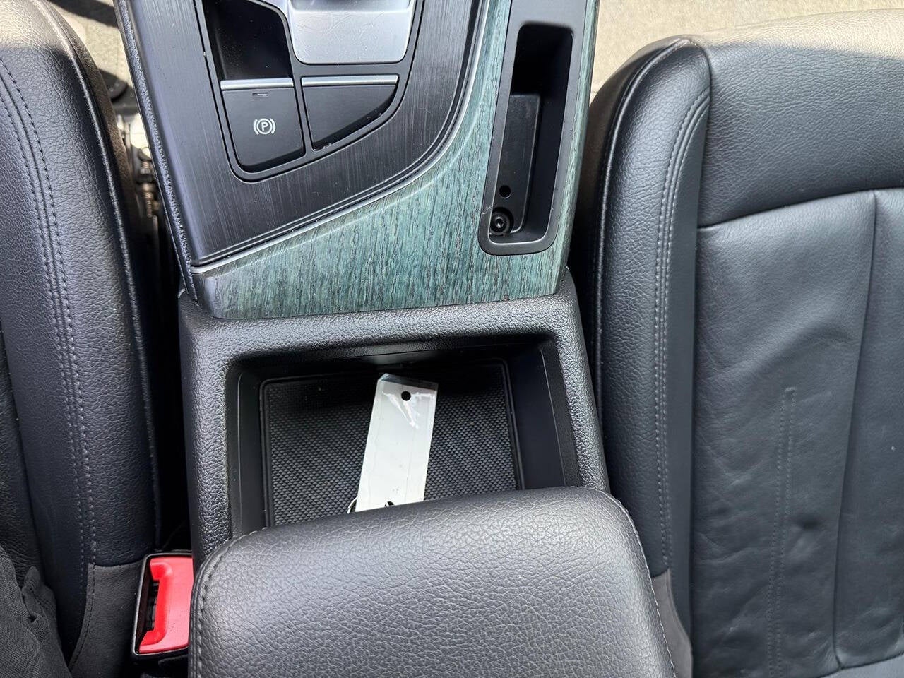 2018 Audi A4 2.0T ultra Premium 4dr Sedan w/Summer of Audi selection